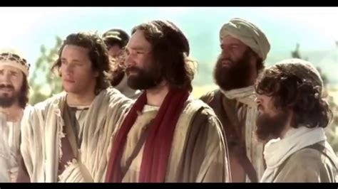 Momen kenaikan isa almasih adalah salah satu titik penting dalam perjalanan kekristenan. sbA_ Memaknai KENAIKAN YESUS KRISTUS  ISA ALMASIH  - YouTube