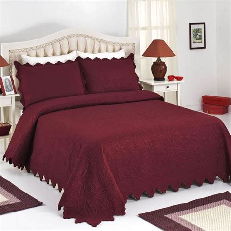 If you want to pair it with taupe, pick a sage green with more blue pigmentation, not yellow pigmentation. Fiona Burgundy Bed Cover Set | Burgundy bedroom, Burgundy room, Burgundy bedding