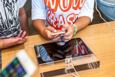 How to become a qa mobile automation tester? 10 Tips for User Testing Your Mobile App - InfiniGEEK