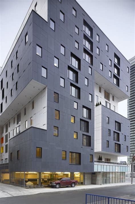 60 Richmond Housing Cooperative Toronto By Teeple Architects Facade