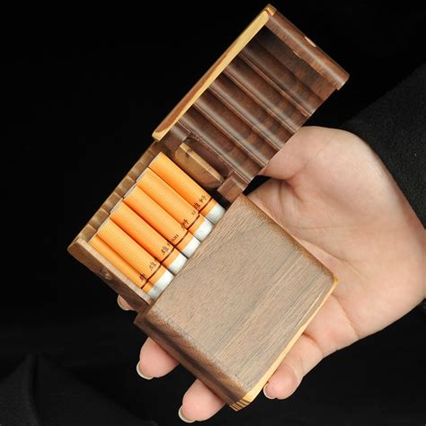Find ideas you can diy for men, for women, for christmas, and for the friends on your list. Handmade Wooden Cigarette Case Simple Creative Personality ...