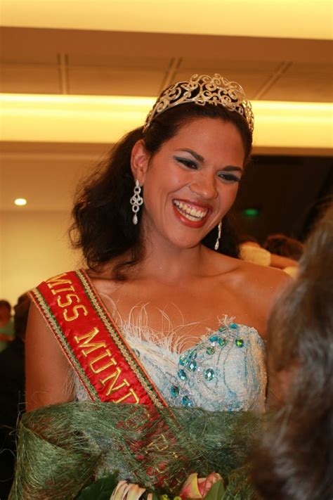 Amy Willerton: Miss World Portugal 2013 - Elisabete Mejias ...