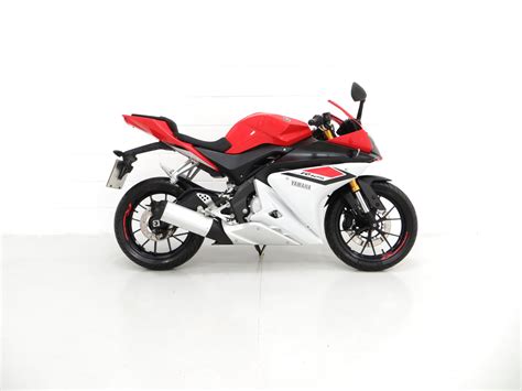 Check mileage, colors, photos, full specifications, india launch news and updates. Yamaha YZF-R125 - KGF