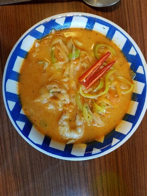Asiatische Garnelen - Kokosmilch -Möhren Suppe von raikimaus