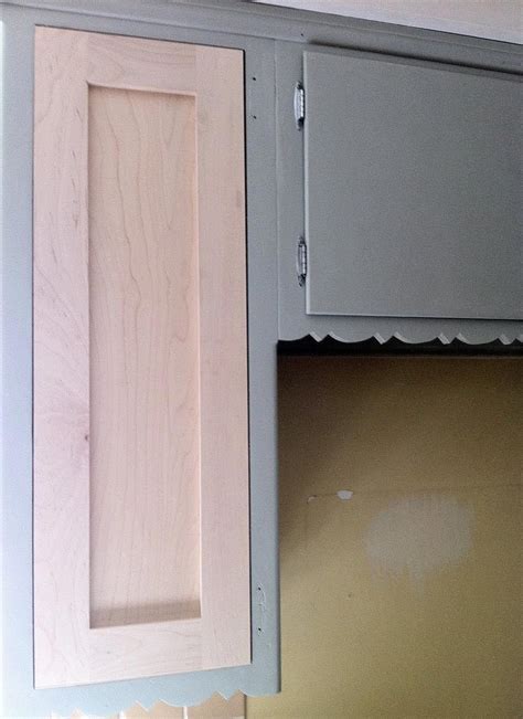 Here are 21 cabinet plans you can build easily. 8 decorative objects with geometric motifs | New kitchen ...