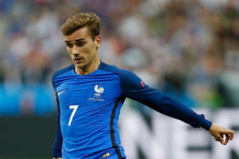 And this is why we are the no. Antoine Griezmann reveals his hero is a former Real Madrid ...