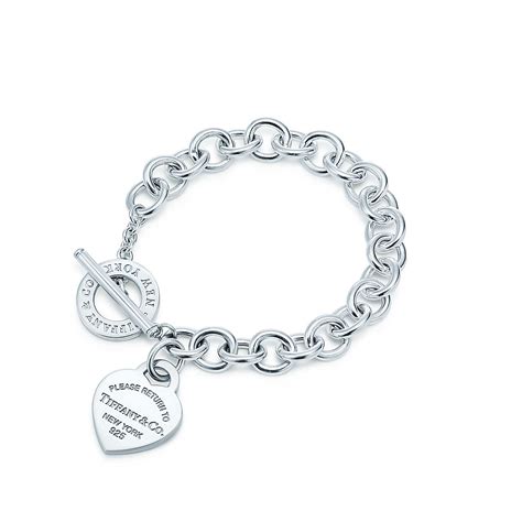 We offer the best tiffany co deals in malaysia. Return to Tiffany™ Medium heart tag in sterling silver on ...