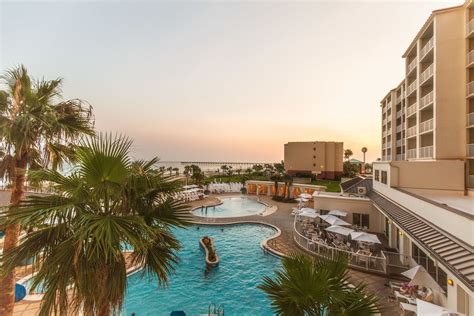 Hilton Pensacola Beach 2018 Room Prices 121 Deals And Reviews Expedia