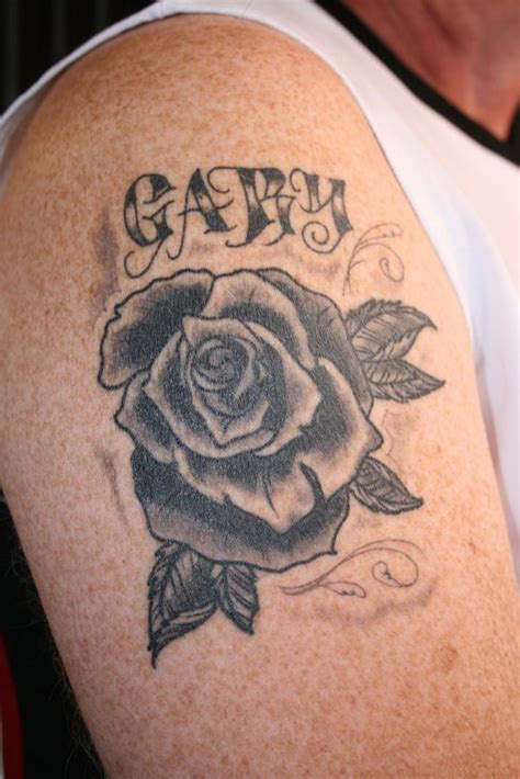 Black Rose Tattoo Designs Ideas Photos Images Memoir Tattoos