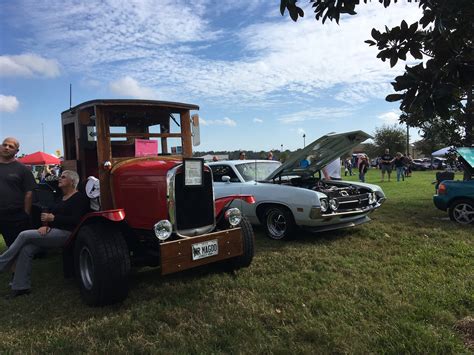 Classic Car Show Photo Gallery