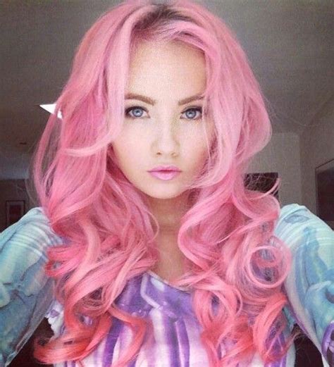 20 Easy To Do Pink Hairstyles