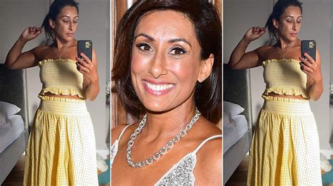 Loose Womens Saira Khan Shows Off Toned Abs In Zara Crop Top And We Need Her Matching Skirt