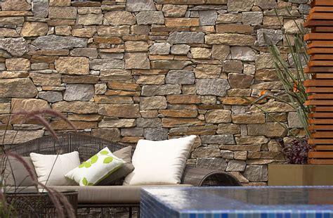 Natural stone cladding tiles are used to beautify residential and commercial spaces, be it the kitchen backdrop or the exterior walls of the building. Feature wall stone - Natural stone wall claddings ...