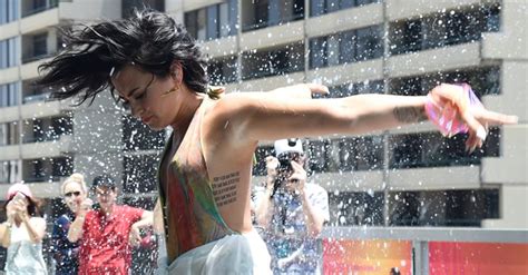 Demi Lovato Falls At Kiis Fm Pool Party Photos And Video Popsugar