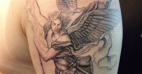 Lorien Tattoo San Miguel arcangel tattoo 1º sesion