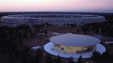 Steve Jobs Theater Lights Up In New Apple Park Drone Video Cult Of Mac