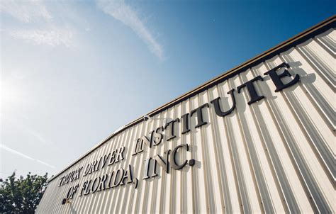 How to Find Local CDL Jobs in Pensacola, FL - TDI