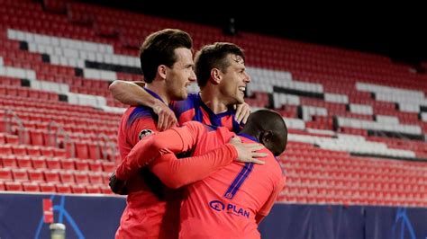 Christian pulisic had been a first team regular, but today he began chelsea's goalless draw with wolverhampton wanderers on the bench. FC Porto 0-2 Chelsea Match Report | Champions league 2020/21