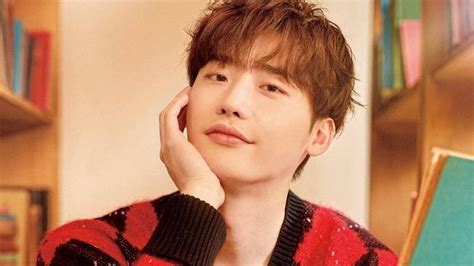 5 Drama Korea Romantis Yang Dibintangi Pemeran Big Mouth Lee Jong Suk