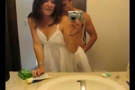 Amateur Teen Has Mirror Sex In Bathroom Eporner