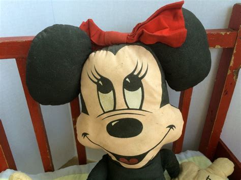 Vintage Minnie Mouse Doll From Walt Disney Distributing Co Stock 0223