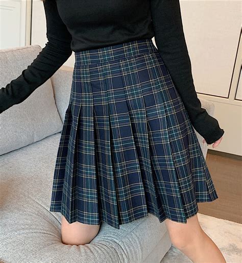 Knee Length Pleated Plaid Skirt Women Plus Size Navy Black Pleated