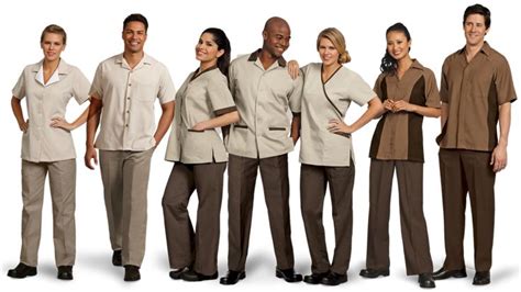 Tips For Choosing The Right Housekeeping Uniforms Best Buy Uniforms Housekeeping Uniform