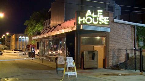 1 Dead 5 Injured In Gunfight Outside Kansas City Bar Involving Off