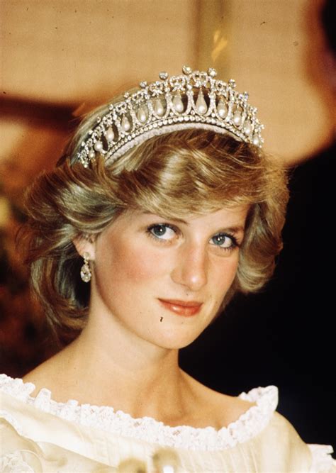 A Timeline Of Princess Diana's Best Fashion And Beauty Looks