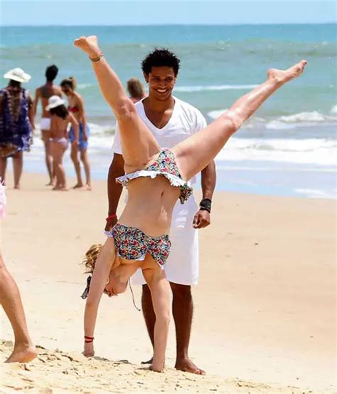 Kely Brook In Bikini On Vacations In Bahia Brazil Hawtcelebs