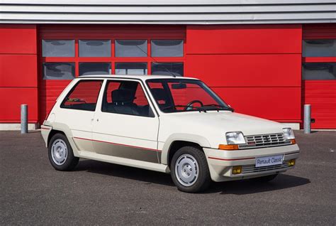 Renault 5 Gt Turbo Ou Gtt Para Os Amigos Um Clássico De Emoções