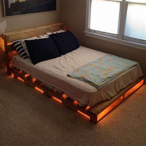 Кровать из поддонов с подсветкой фото Diy Pallet Bed Wooden Pallet