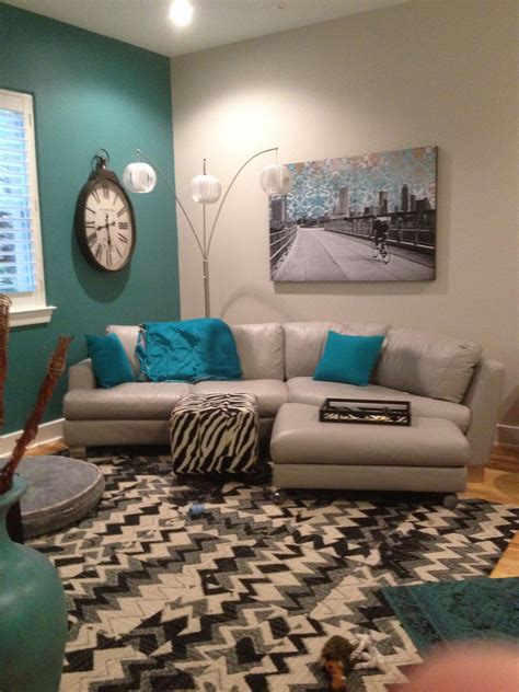 Turquoise Accent Wall Living Room Turquoise Turquoise Living Room