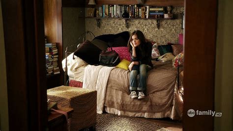 Best aria montgomery bedroom with pictures has 10 recommendation for plans, schematic, ideas or pictures including best more photos from the set of pretty little liars sweets with pictures. Aria's Room | Pretty Little Liars Decor