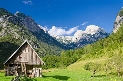Hd Wallpaper Photo Of Brown House Barn Near Mountains Surrounded With