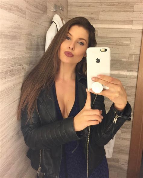 Get ready for your daily dose of happiness as actress, model & influencer amanda cerny has joined us on onlyfans! Amanda Cerny Sexy Pictures - Influencers Gonewild