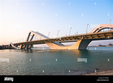 Sheikh Zayed Bridge Abu Dhabi United Arab Emirates Stock Photo Alamy