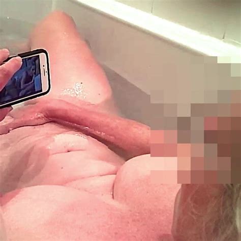 milf house guest faps in the bath free porn 15 xhamster xhamster
