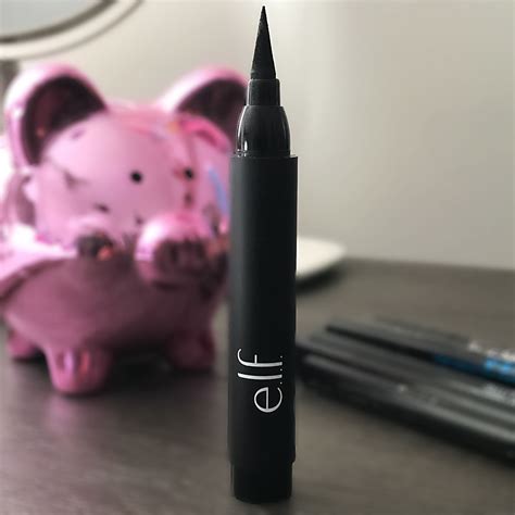 The Five Best Liquid Eyeliners To Create A Perfect Wing Cruelty Free