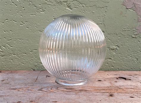 Free shipping on orders over $49. Vintage Clear Round Ribbed Design Mid Century Art Deco ...