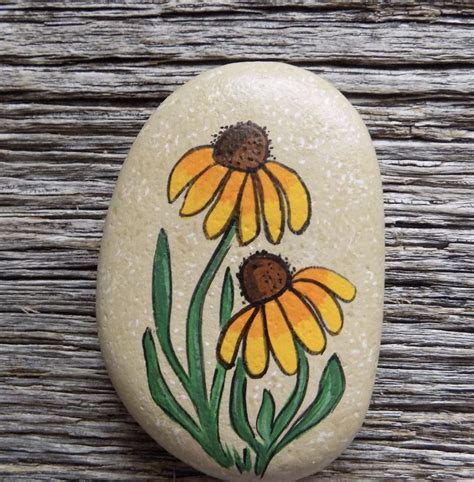 Pin By Anna On Flower And Plant Painted Rocks Diy Rock Art Rock