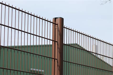 Panneau de clôture rigide double fils 8 6 8 Vert ou Gris CLÔTUR ECO