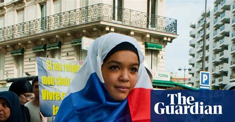 Headscarf Ban Turns Frances Muslim Women Towards Homeworking France