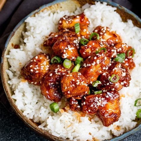 How to make crispy sesame chicken with a sticky asian sauce. Crispy Sesame Chicken with a Sticky Asian Sauce - Nicky's Kitchen Sanctuary | Sesame chicken ...