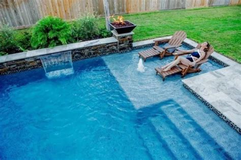 30 Modern Small Swimming Pool Design Ideas For Backyard Trenduhome Small Backyard Pools