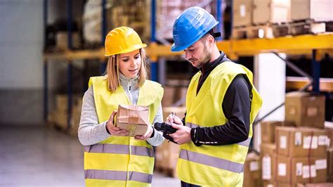 Roles And Responsibilities Of A Warehouse Supervisor