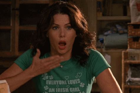 Gilmore Girls Revival Is Rory Pregnant Fans Are Split Us Weekly