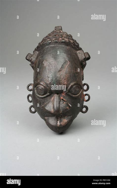 Yoruba 18th Century Hi Res Stock Photography And Images Alamy