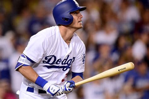 Cody Bellingers Big Blast Lifts The Dodgers Over The Twins True Blue La