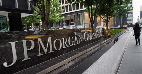 Jpmorgan Chase Attack Shows Growing Threat Of Hacking Cbs News
